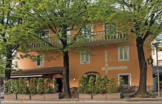 Gasthof Mondschein Hotel Merano Exterior foto